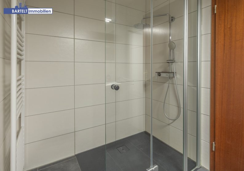 12 Badezimmer 1